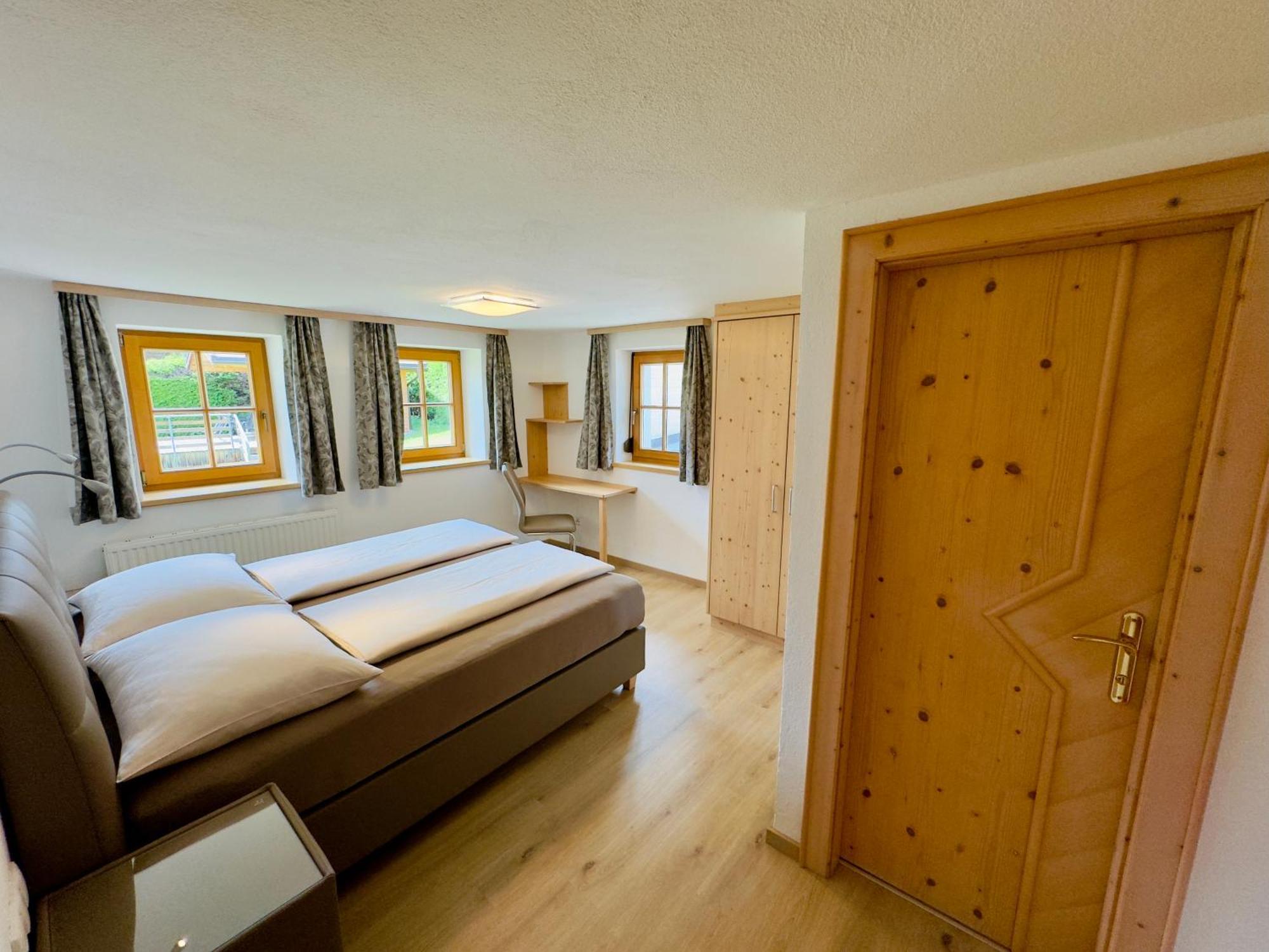 Apartamento Haus St. Bernard Pettneu am Arlberg Exterior foto